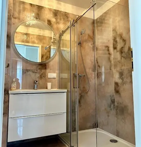 Na Dlugiej * 브로츠와프